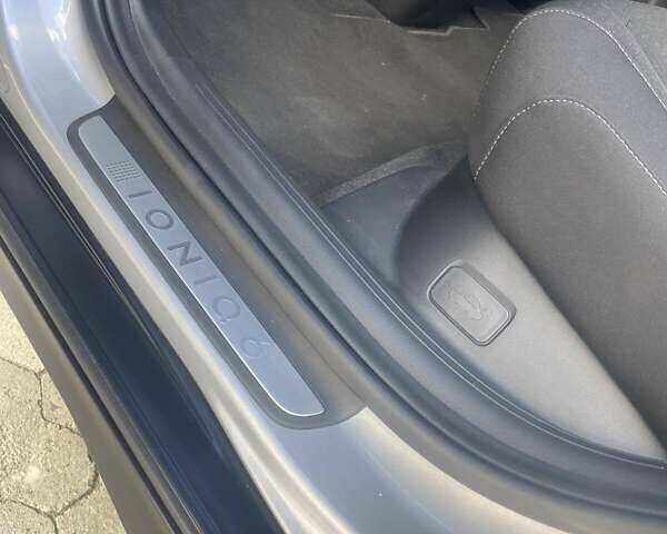 Серый Хендай IONIQ 6, объемом двигателя 0 л и пробегом 3 тыс. км за 31000 $, фото 33 на Automoto.ua