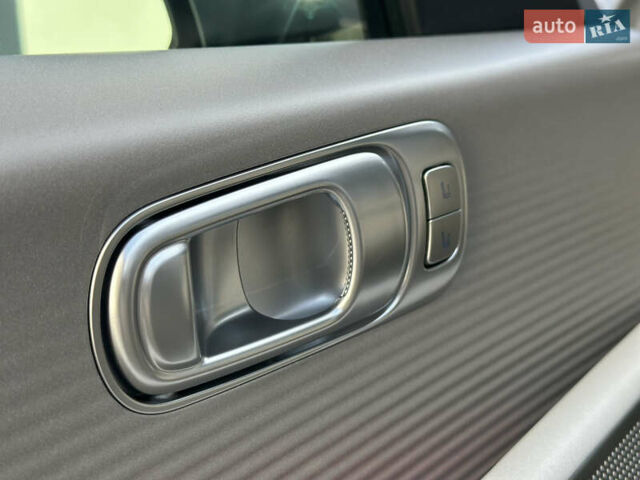 Серый Хендай IONIQ 6, объемом двигателя 0 л и пробегом 41 тыс. км за 28450 $, фото 57 на Automoto.ua