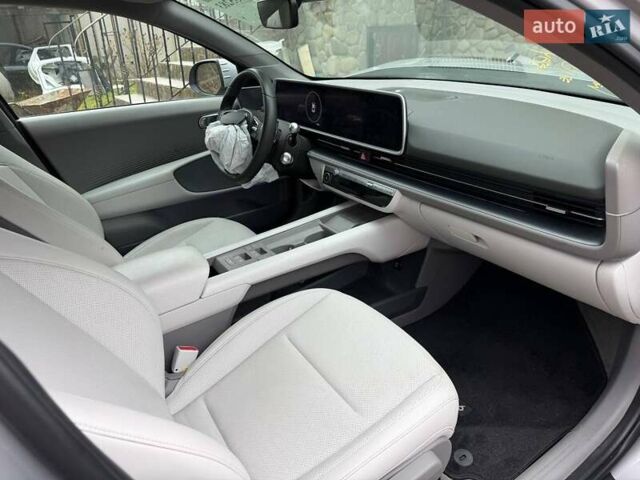 Сірий Хендай IONIQ 6, об'ємом двигуна 0 л та пробігом 18 тис. км за 13500 $, фото 26 на Automoto.ua