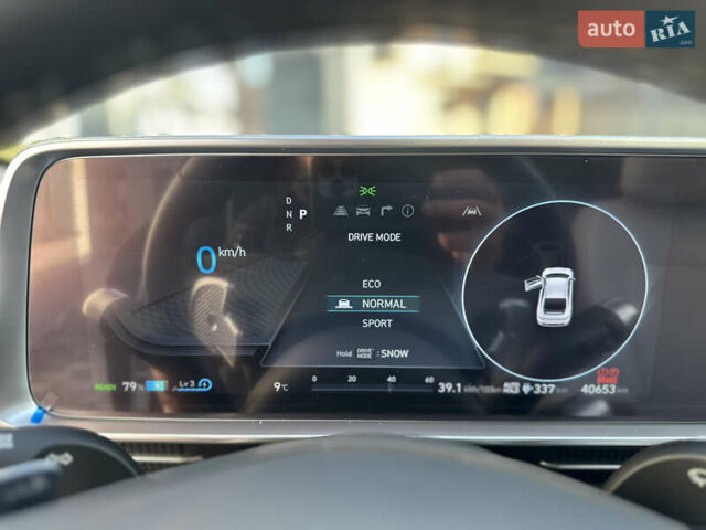 Серый Хендай IONIQ 6, объемом двигателя 0 л и пробегом 41 тыс. км за 28450 $, фото 72 на Automoto.ua