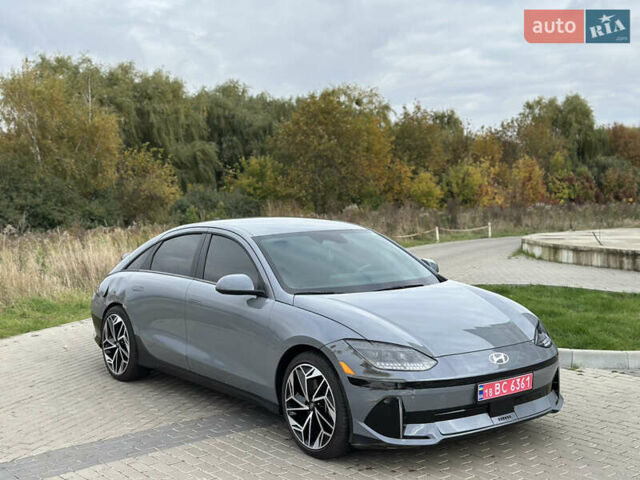Сірий Хендай IONIQ 6, об'ємом двигуна 0 л та пробігом 53 тис. км за 19300 $, фото 2 на Automoto.ua