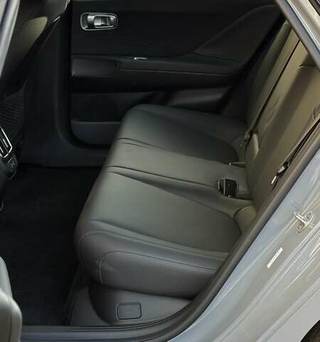 Хендай IONIQ 6 2023 у Умани на Automoto.ua Сірий Хендай IONIQ 6, об'ємом двигуна 0 л та пробігом 40 тис. км за 31000 $, фото 27 на Automoto.ua