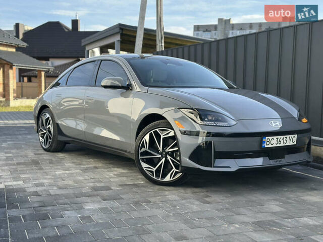 Серый Хендай IONIQ 6, объемом двигателя 0 л и пробегом 41 тыс. км за 28450 $, фото 16 на Automoto.ua