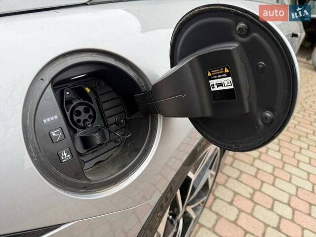 Сірий Хендай IONIQ 6, об'ємом двигуна 0 л та пробігом 18 тис. км за 13500 $, фото 17 на Automoto.ua
