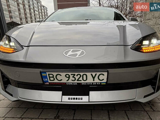 Сірий Хендай IONIQ 6, об'ємом двигуна 0 л та пробігом 12 тис. км за 27700 $, фото 1 на Automoto.ua
