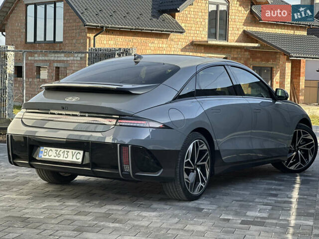 Серый Хендай IONIQ 6, объемом двигателя 0 л и пробегом 41 тыс. км за 28450 $, фото 27 на Automoto.ua