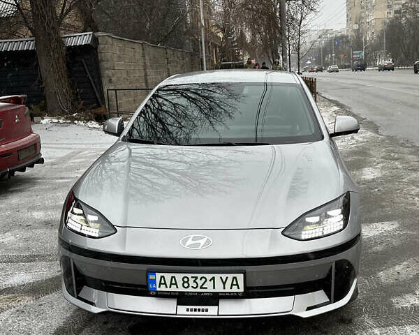 Сірий Хендай IONIQ 6, об'ємом двигуна 0 л та пробігом 2 тис. км за 52600 $, фото 15 на Automoto.ua