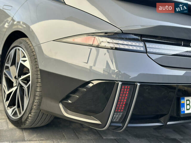 Серый Хендай IONIQ 6, объемом двигателя 0 л и пробегом 41 тыс. км за 28450 $, фото 47 на Automoto.ua