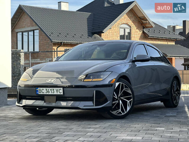Серый Хендай IONIQ 6, объемом двигателя 0 л и пробегом 41 тыс. км за 28450 $, фото 14 на Automoto.ua