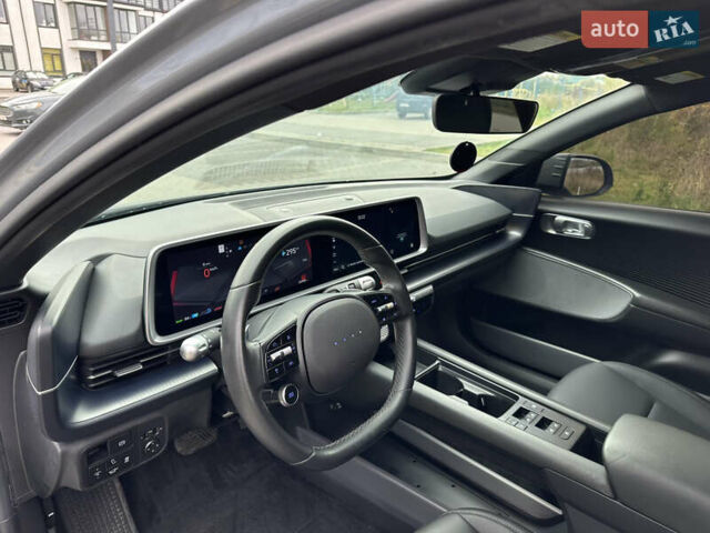 Сірий Хендай IONIQ 6, об'ємом двигуна 0 л та пробігом 53 тис. км за 19300 $, фото 8 на Automoto.ua