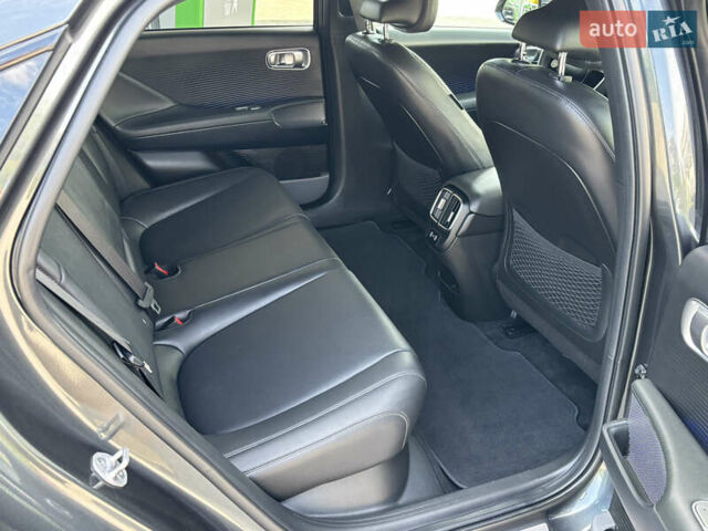 Сірий Хендай IONIQ 6, об'ємом двигуна 0 л та пробігом 9 тис. км за 31700 $, фото 71 на Automoto.ua
