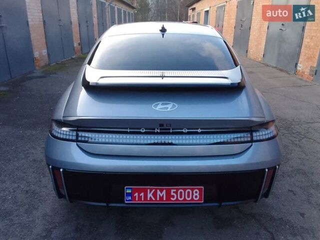 Серый Хендай IONIQ 6, объемом двигателя 0 л и пробегом 36 тыс. км за 25500 $, фото 5 на Automoto.ua