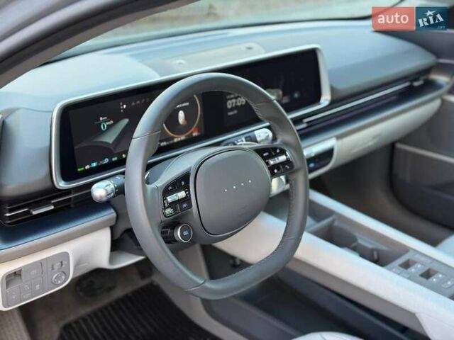 Серый Хендай IONIQ 6, объемом двигателя 0 л и пробегом 1 тыс. км за 26699 $, фото 22 на Automoto.ua