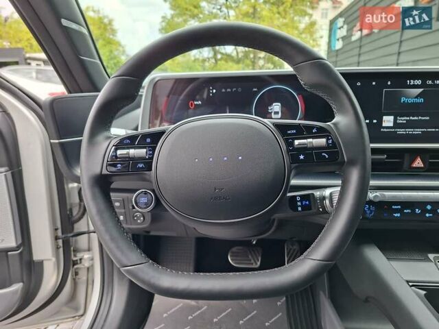 Серый Хендай IONIQ 6, объемом двигателя 0 л и пробегом 17 тыс. км за 35900 $, фото 24 на Automoto.ua