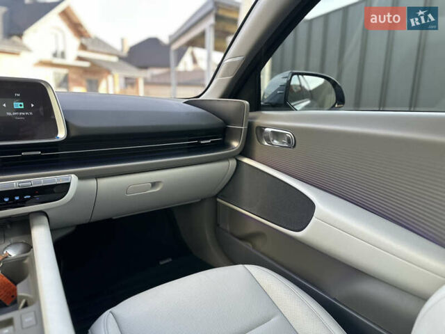 Серый Хендай IONIQ 6, объемом двигателя 0 л и пробегом 41 тыс. км за 28450 $, фото 122 на Automoto.ua