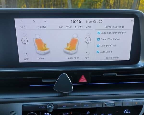 Серый Хендай IONIQ 6, объемом двигателя 0 л и пробегом 19 тыс. км за 26650 $, фото 22 на Automoto.ua