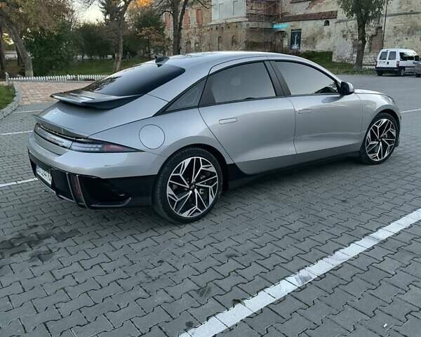 Серый Хендай IONIQ 6, объемом двигателя 0 л и пробегом 19 тыс. км за 26650 $, фото 43 на Automoto.ua