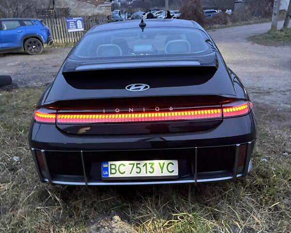 Зеленый Хендай IONIQ 6, объемом двигателя 0 л и пробегом 18 тыс. км за 25200 $, фото 2 на Automoto.ua