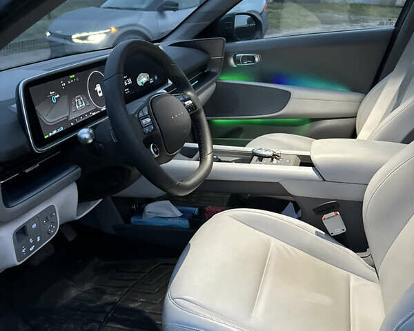 Зеленый Хендай IONIQ 6, объемом двигателя 0 л и пробегом 18 тыс. км за 25200 $, фото 10 на Automoto.ua