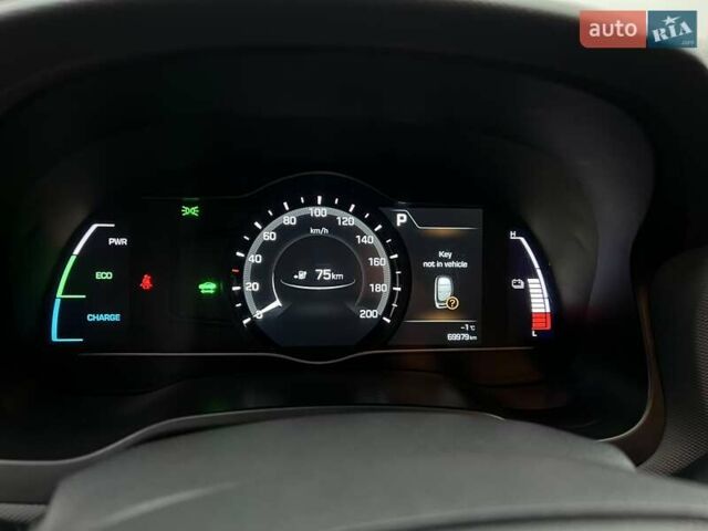 Білий Хендай Ioniq Electric, об'ємом двигуна 0 л та пробігом 70 тис. км за 19300 $, фото 23 на Automoto.ua