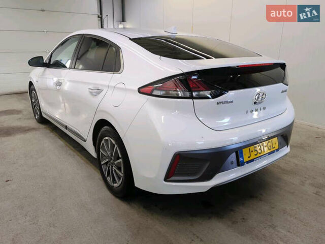 Хендай Ioniq Electric 2020 в Кропивницком (Кировограде) на Automoto.ua Белый Хендай Ioniq Electric, объемом двигателя 0 л и пробегом 48 тыс. км за 16600 $, фото 8 на Automoto.ua