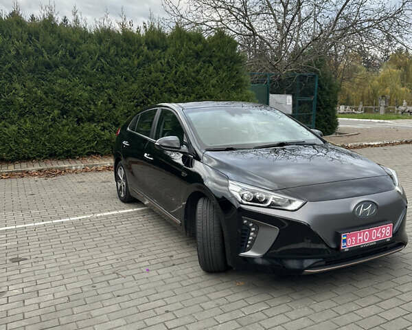 Черный Хендай Ioniq Electric, объемом двигателя 0 л и пробегом 146 тыс. км за 13850 $, фото 14 на Automoto.ua