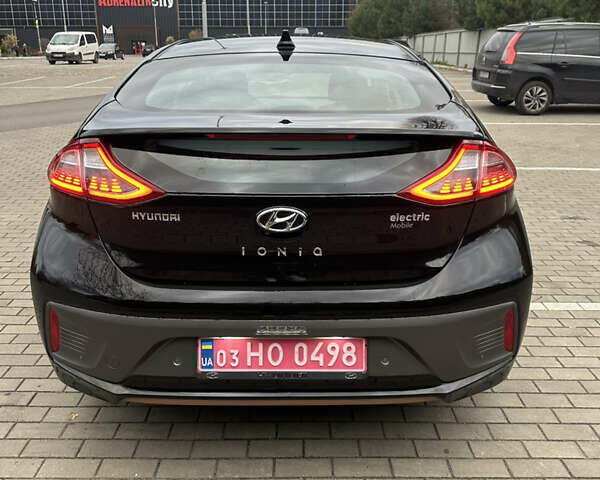 Черный Хендай Ioniq Electric, объемом двигателя 0 л и пробегом 146 тыс. км за 13850 $, фото 7 на Automoto.ua