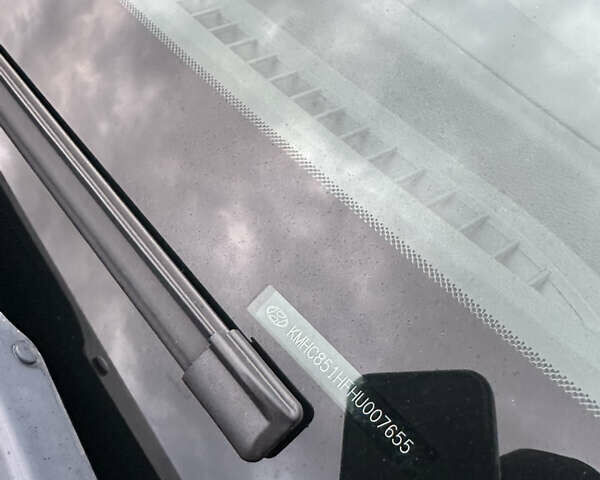 Черный Хендай Ioniq Electric, объемом двигателя 0 л и пробегом 146 тыс. км за 13850 $, фото 114 на Automoto.ua