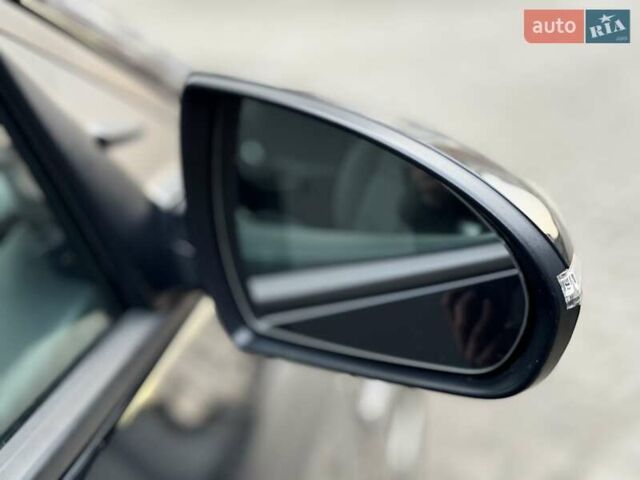 Черный Хендай Ioniq Electric, объемом двигателя 0 л и пробегом 93 тыс. км за 12500 $, фото 72 на Automoto.ua