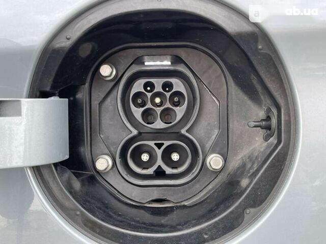 Хендай Ioniq Electric, объемом двигателя 0 л и пробегом 123 тыс. км за 18400 $, фото 22 на Automoto.ua