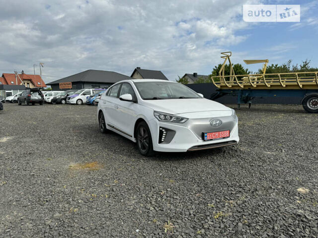 Хендай Ioniq Electric, об'ємом двигуна 0 л та пробігом 125 тис. км за 13900 $, фото 2 на Automoto.ua