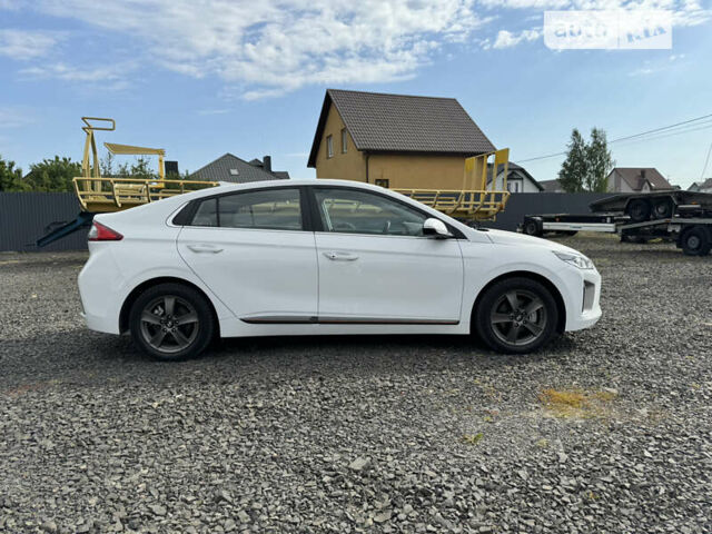 Хендай Ioniq Electric, об'ємом двигуна 0 л та пробігом 125 тис. км за 13900 $, фото 4 на Automoto.ua