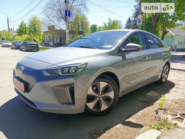 Хендай Ioniq Electric, объемом двигателя 0 л и пробегом 125 тыс. км за 13800 $, фото 11 на Automoto.ua