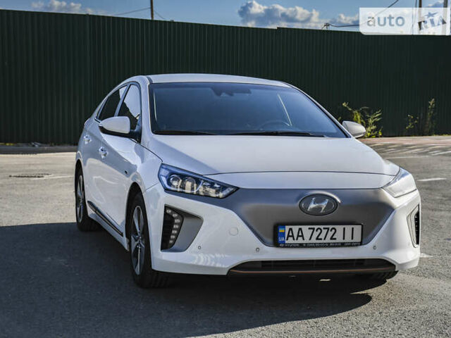 Хендай Ioniq Electric, объемом двигателя 0 л и пробегом 119 тыс. км за 19999 $, фото 5 на Automoto.ua