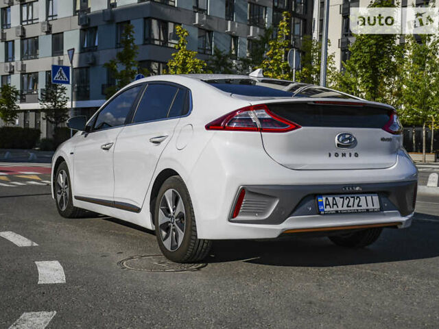 Хендай Ioniq Electric, объемом двигателя 0 л и пробегом 119 тыс. км за 19999 $, фото 2 на Automoto.ua