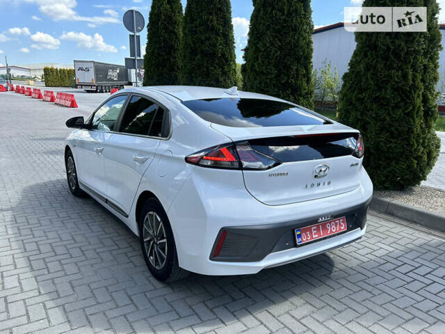 Хендай Ioniq Electric, объемом двигателя 0 л и пробегом 106 тыс. км за 15900 $, фото 8 на Automoto.ua