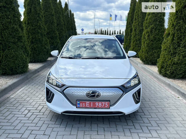 Хендай Ioniq Electric, объемом двигателя 0 л и пробегом 106 тыс. км за 15900 $, фото 2 на Automoto.ua