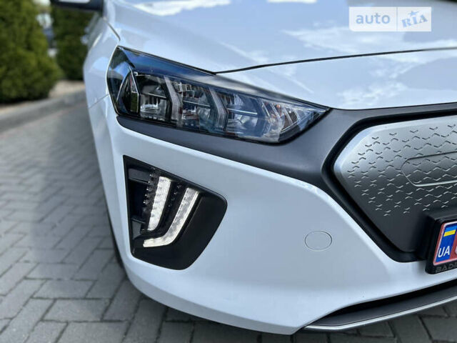 Хендай Ioniq Electric, об'ємом двигуна 0 л та пробігом 106 тис. км за 16900 $, фото 29 на Automoto.ua