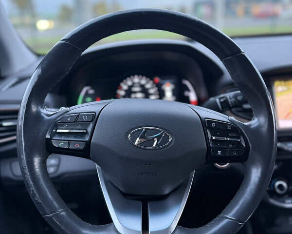 Хендай Ioniq Electric 2016 в Радехове на Automoto.ua Серый Хендай Ioniq Electric, объемом двигателя 0 л и пробегом 133 тыс. км за 12000 $, фото 14 на Automoto.ua