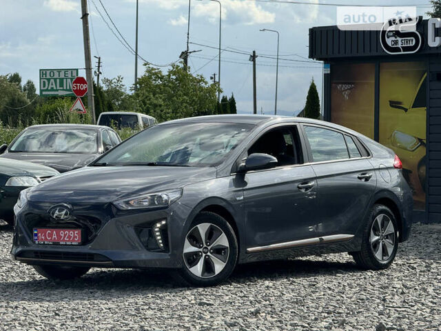 Сірий Хендай Ioniq Electric, об'ємом двигуна 0 л та пробігом 131 тис. км за 13900 $, фото 8 на Automoto.ua