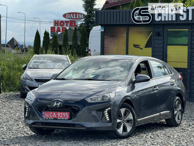 Серый Хендай Ioniq Electric, объемом двигателя 0 л и пробегом 131 тыс. км за 13900 $, фото 7 на Automoto.ua