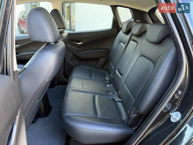 Черный Хендай ix20, объемом двигателя 1.6 л и пробегом 176 тыс. км за 10500 $, фото 22 на Automoto.ua