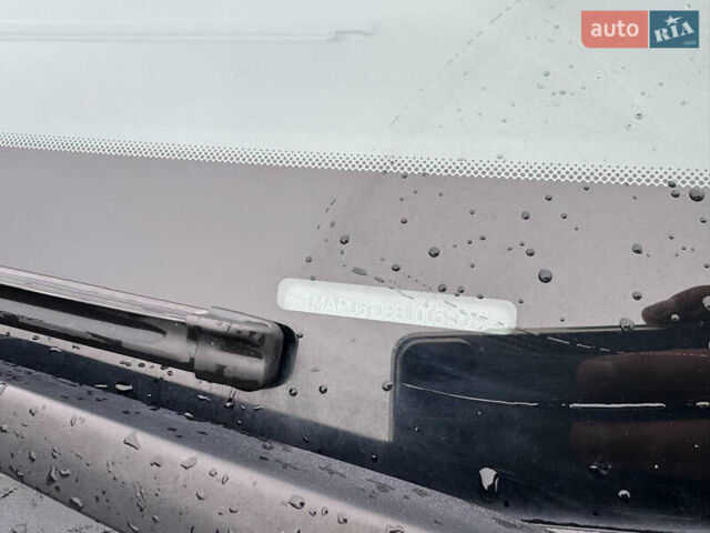 Серый Хендай ix20, объемом двигателя 1.6 л и пробегом 138 тыс. км за 10950 $, фото 8 на Automoto.ua