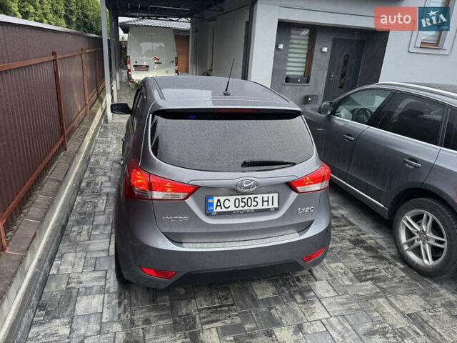 Хендай ix20 2013 в Луцке на Automoto.ua Серый Хендай ix20, объемом двигателя 1.6 л и пробегом 194 тыс. км за 9600 $, фото 8 на Automoto.ua