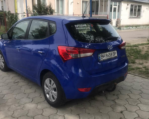 Синий Хендай ix20, объемом двигателя 1.4 л и пробегом 190 тыс. км за 6899 $, фото 14 на Automoto.ua