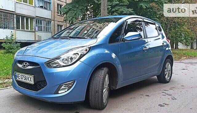 Синий Хендай ix20, объемом двигателя 1.4 л и пробегом 149 тыс. км за 8200 $, фото 27 на Automoto.ua