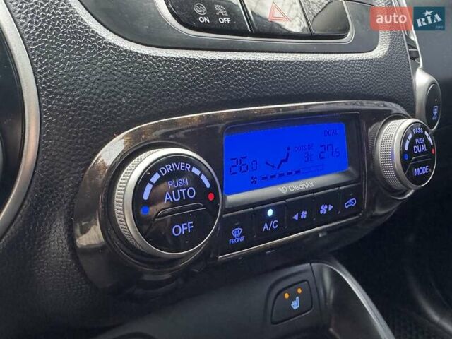 Белый Хендай их35, объемом двигателя 2.36 л и пробегом 111 тыс. км за 11999 $, фото 36 на Automoto.ua