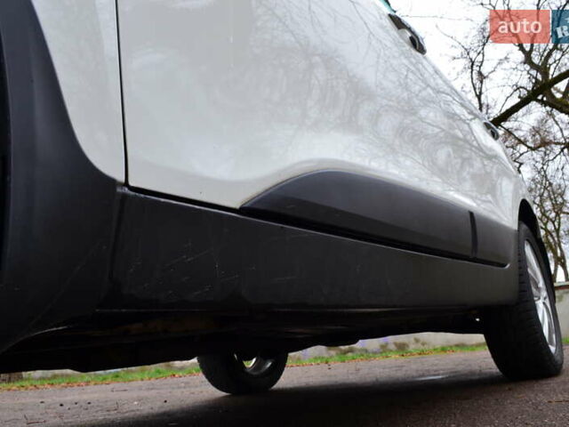 Белый Хендай их35, объемом двигателя 2.36 л и пробегом 202 тыс. км за 11300 $, фото 40 на Automoto.ua