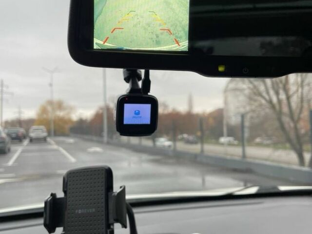 Белый Хендай их35, объемом двигателя 2.4 л и пробегом 202 тыс. км за 11000 $, фото 9 на Automoto.ua