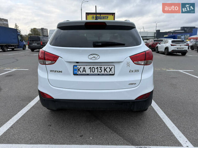 Білий Хендай іх35, об'ємом двигуна 2 л та пробігом 122 тис. км за 11500 $, фото 7 на Automoto.ua